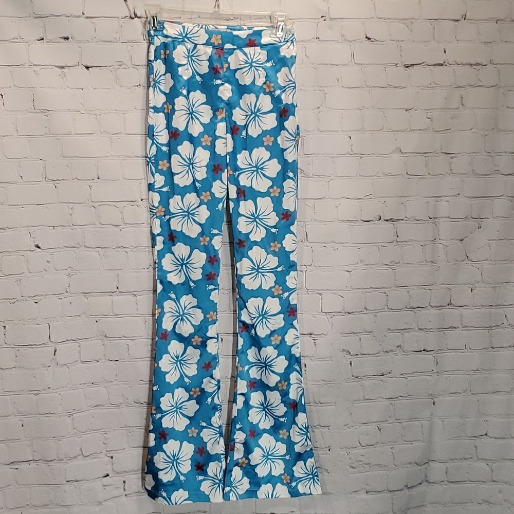 Beginning Boutique Y2k Charlie flared pants in hibiscus floral